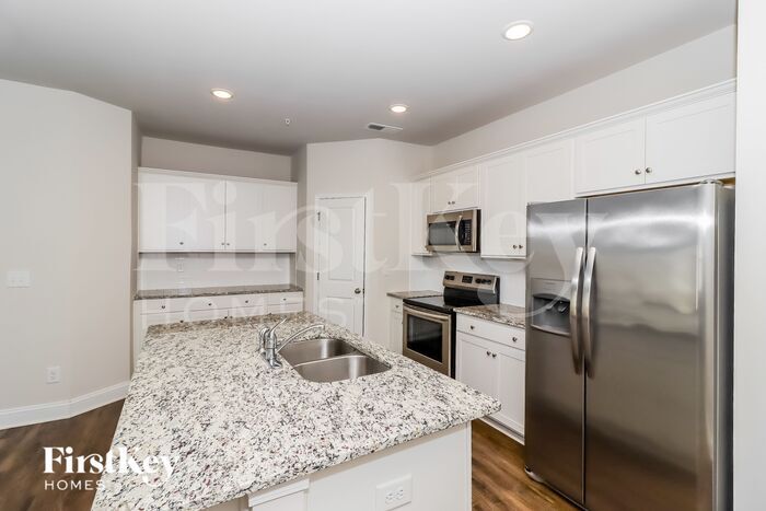 Building Photo - 9406 Village View Ct NW
