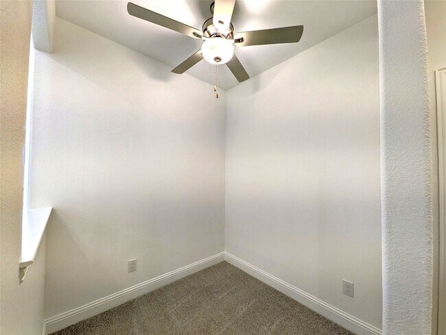 Building Photo - 1457 Ranchero Rodeo Rd