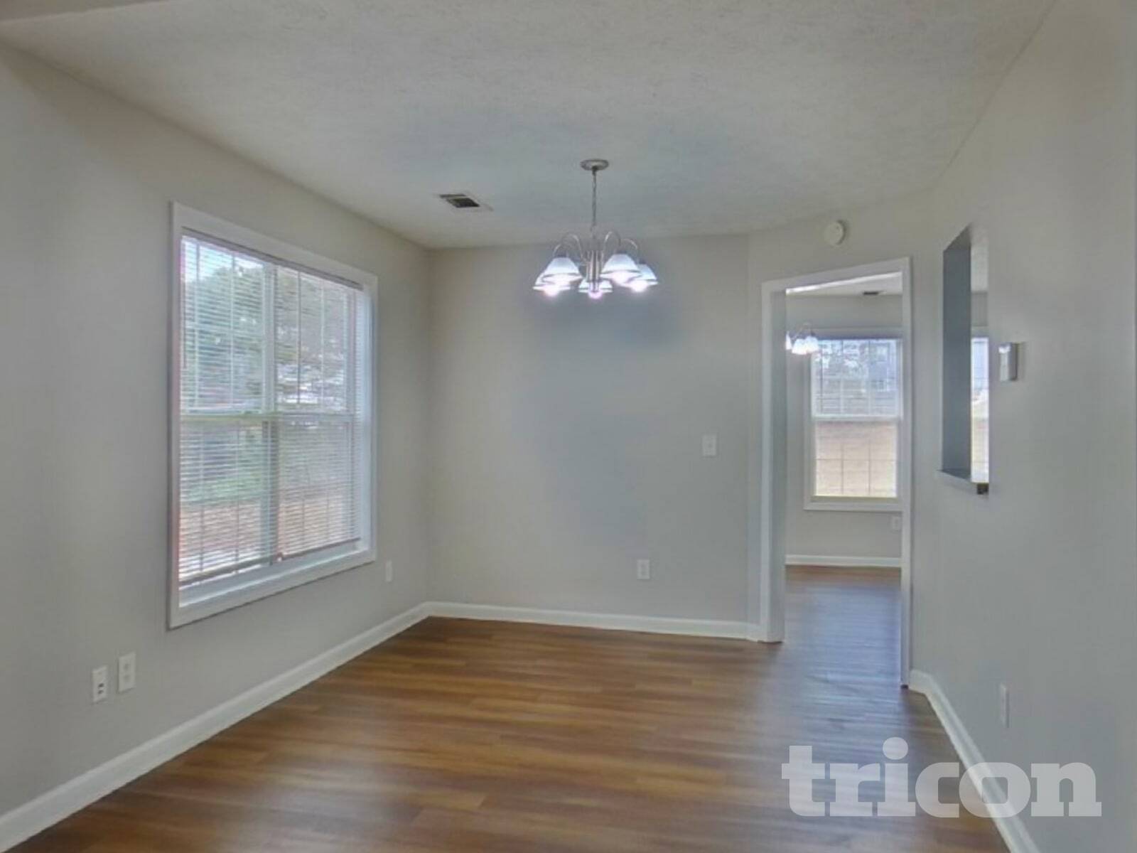 Building Photo - 1195 Misty Meadows Way