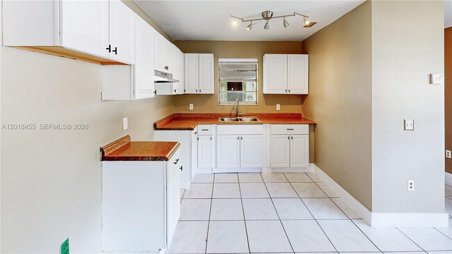 Building Photo - 2760 NW 58th St
