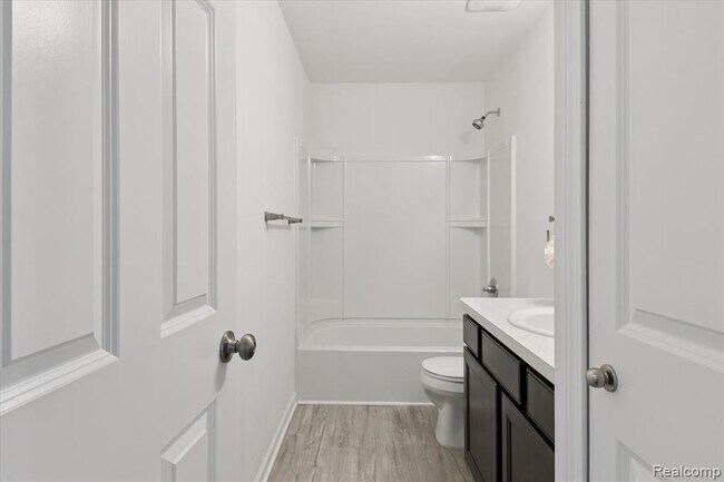 Building Photo - 21422 Navarra Dr