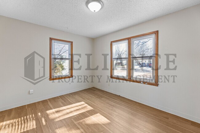 Building Photo - 420 Benway St