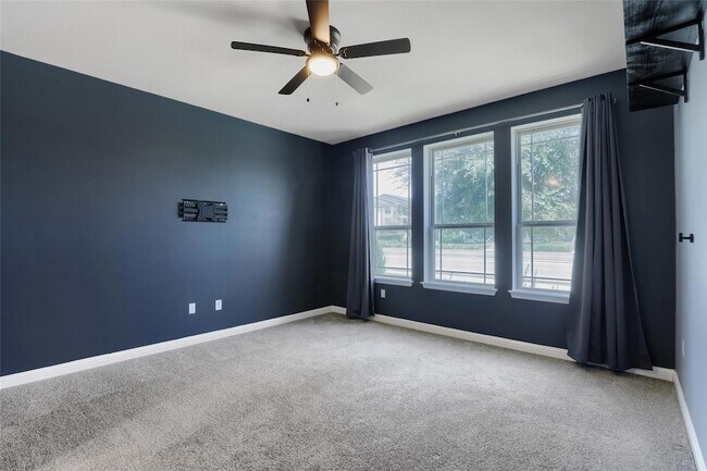 Building Photo - 8306 Mandela Bend