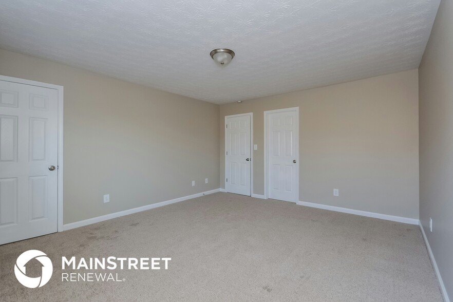 Building Photo - 581 Pondweed Dr