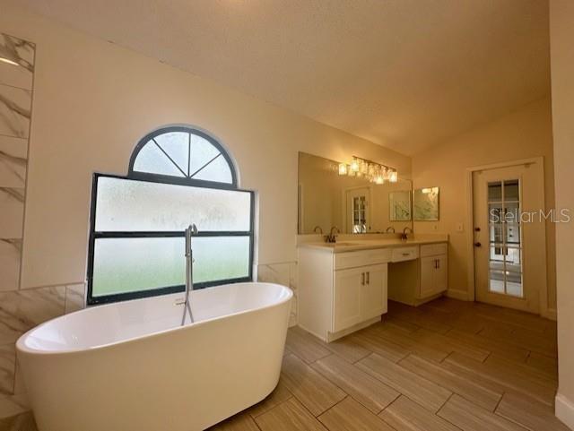 Building Photo - 12686 Newfield Dr
