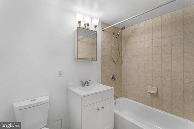 Building Photo - 800 4th St SW