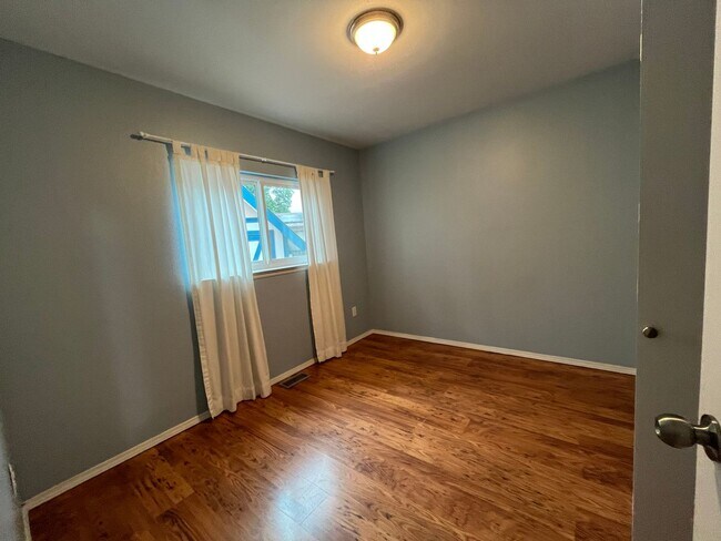 Building Photo - Adorable Home in West Fort Collins
