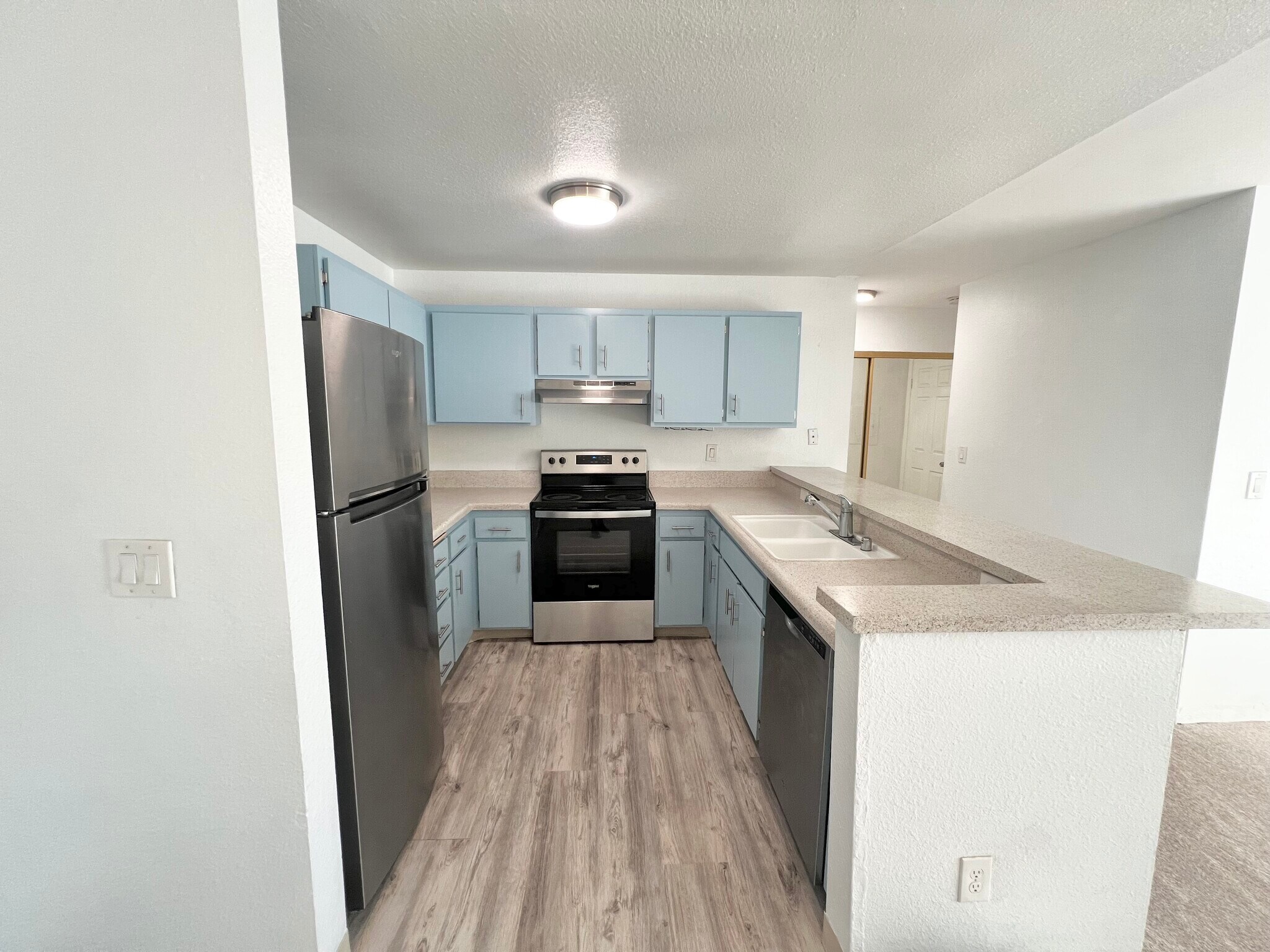 Building Photo - 6255 Rancho Mission Rd