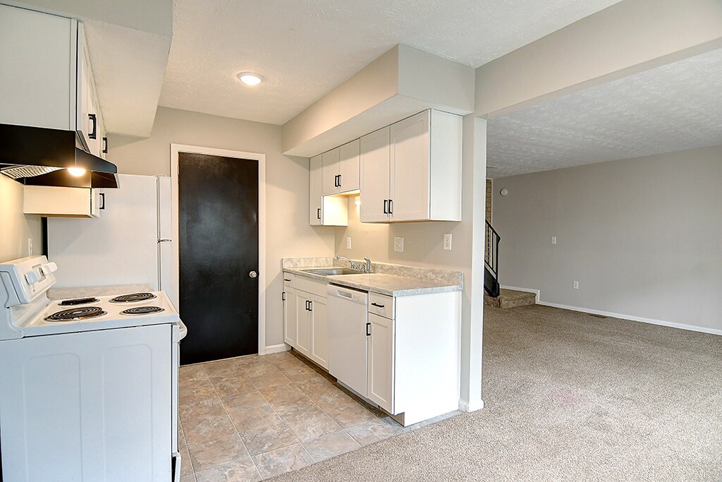 Building Photo - 403 Coventry Pl