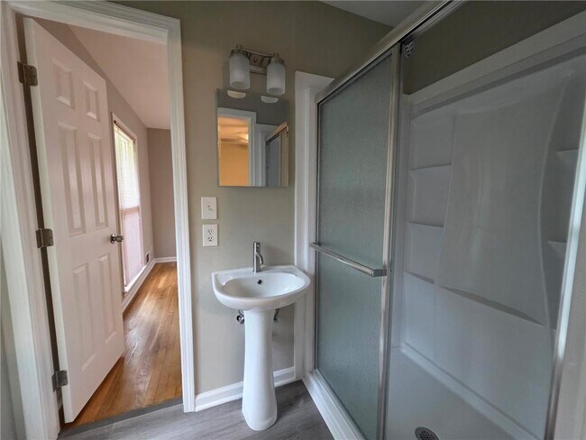 Building Photo - 4886 Candlewood Ln