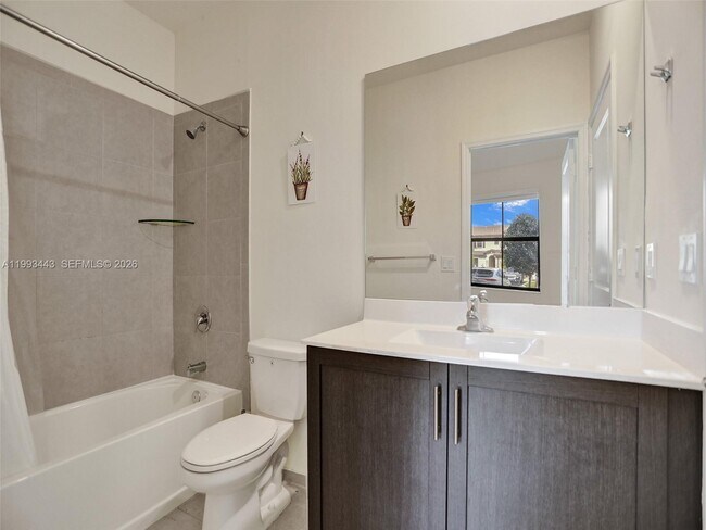 Building Photo - 3436 W 111th Pl