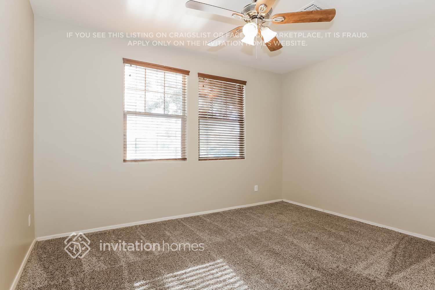 Building Photo - 17682 W Cavedale Dr