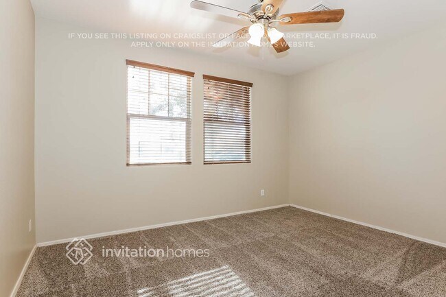 Building Photo - 17682 W Cavedale Dr