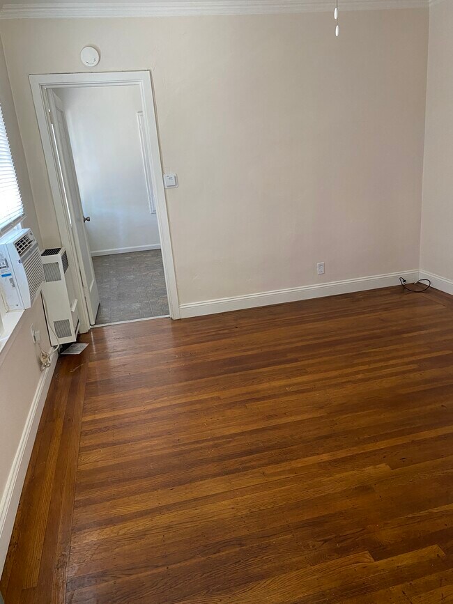 Building Photo - 2701 T St