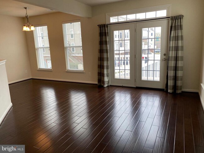 Building Photo - 24622 Seacliff Terrace