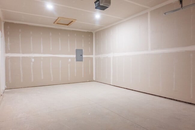 Building Photo - 58 Santo Domingo Dr