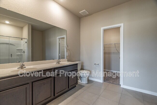 Building Photo - 5023 Topaz Bnd