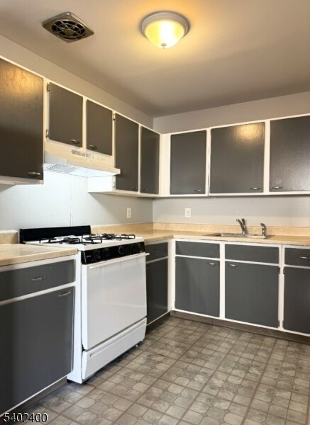 Building Photo - 1102 W St Georges Ave