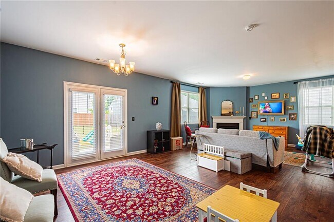 Building Photo - 305 Thimbleberry Dr