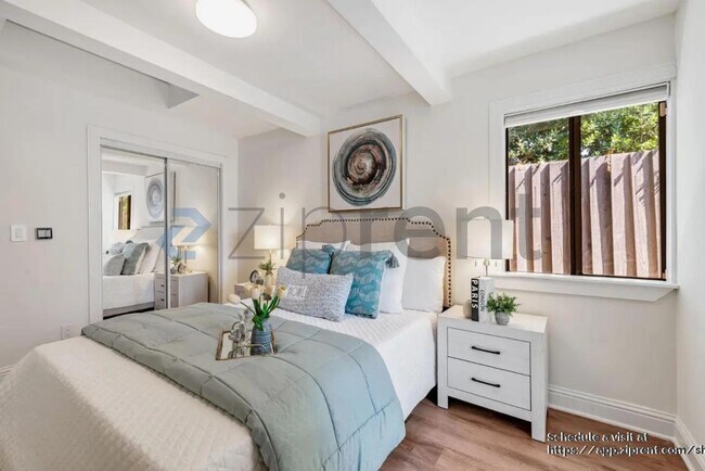 Building Photo - 1312 Carlton Ave