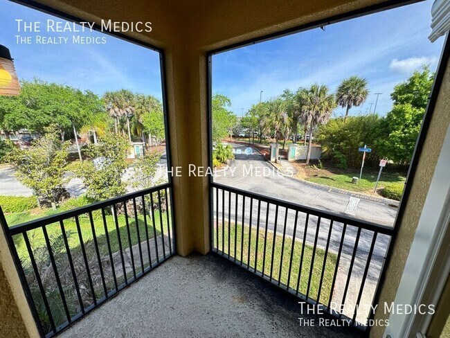 Building Photo - 2898 Oakwater Dr