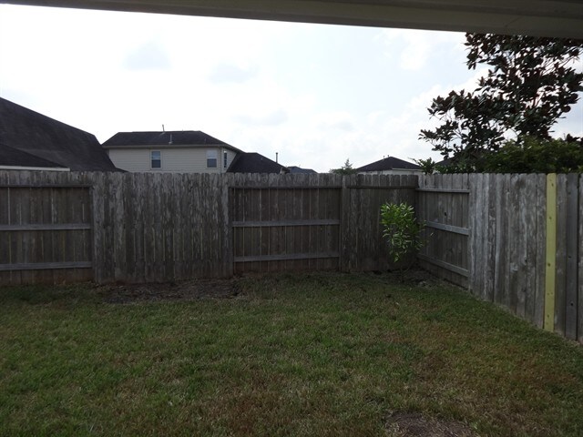 Building Photo - 4719 Brazos Point Ln