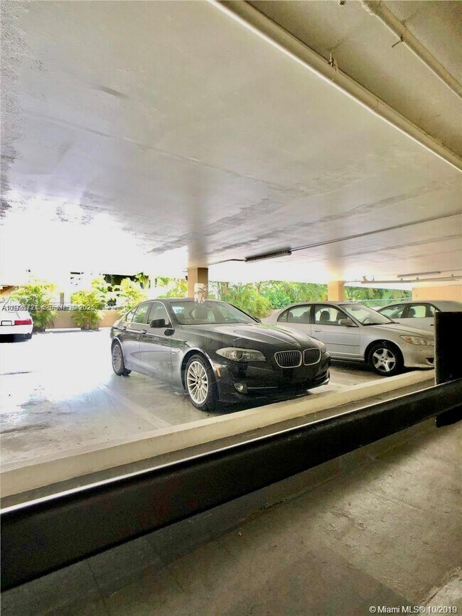 Building Photo - 110 Salamanca Ave