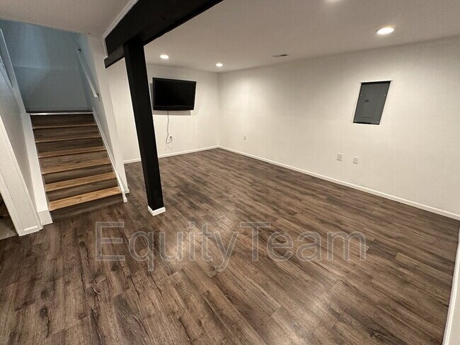 Building Photo - 2877 Mossy Brink Ct