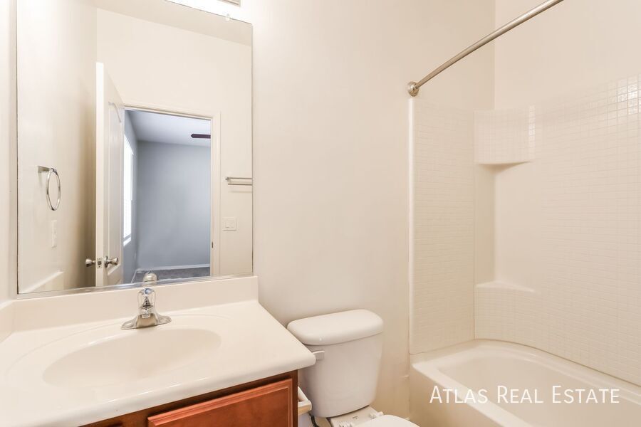 Building Photo - 11388 W Caliche Dr