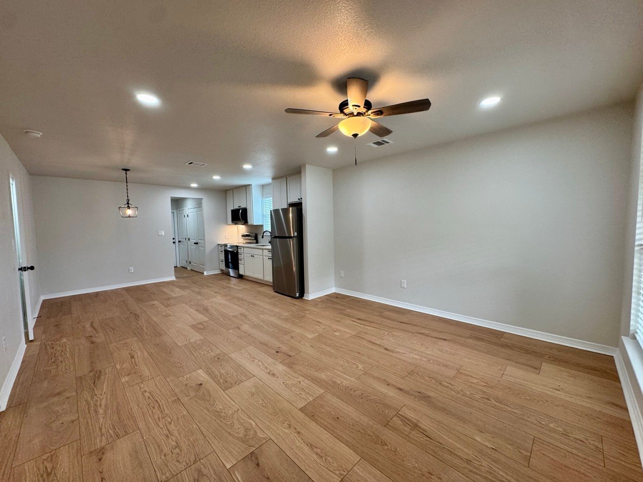 Building Photo - 806 S 23rd St