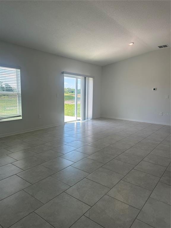 Building Photo - 680 Reggie Rd