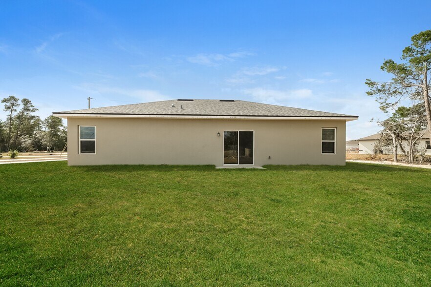 Building Photo - 416 Lark Ct