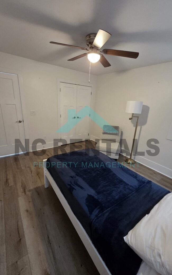 Building Photo - 1501 E Jones St