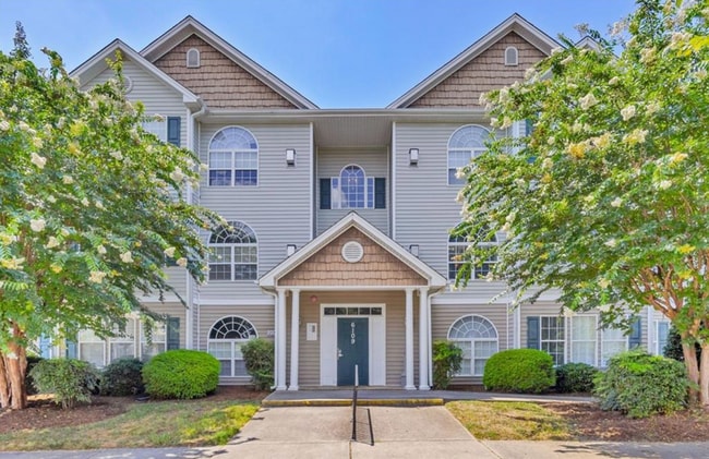 Building Photo - 6109 Hedgecock Cir