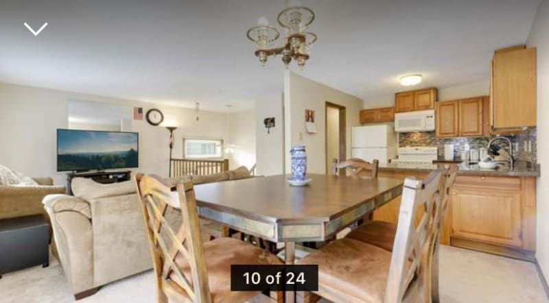 Building Photo - 2327 Amberwood Dr
