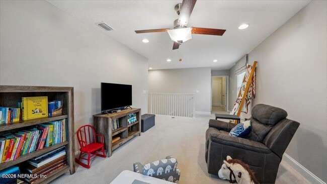 Building Photo - 1120 Persimmon Dr