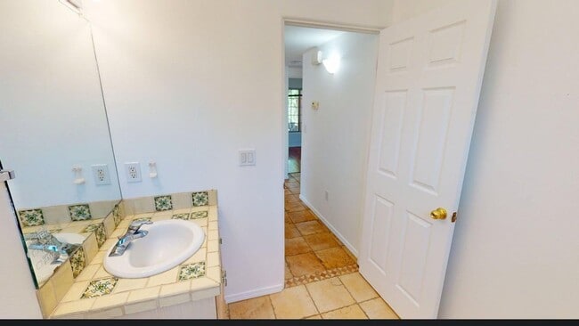 Building Photo - 4255 Juniper Hill Ln