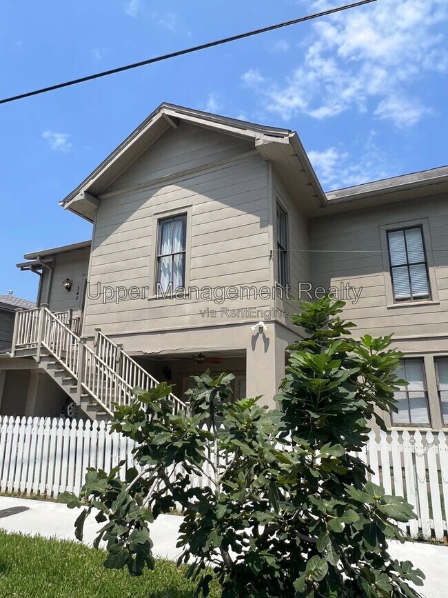 Building Photo - 540 Lowerline St