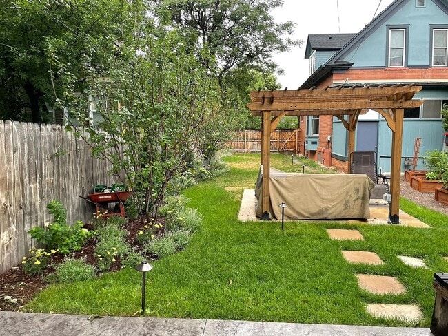 Building Photo - 4188 Winona Ct