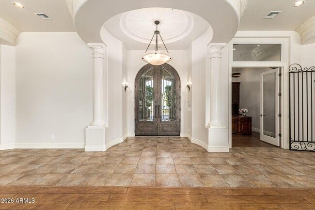 Building Photo - 10919 E Onyx Ct