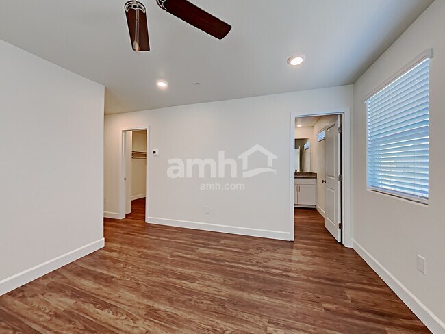 Building Photo - 340 Timber Kate Pl