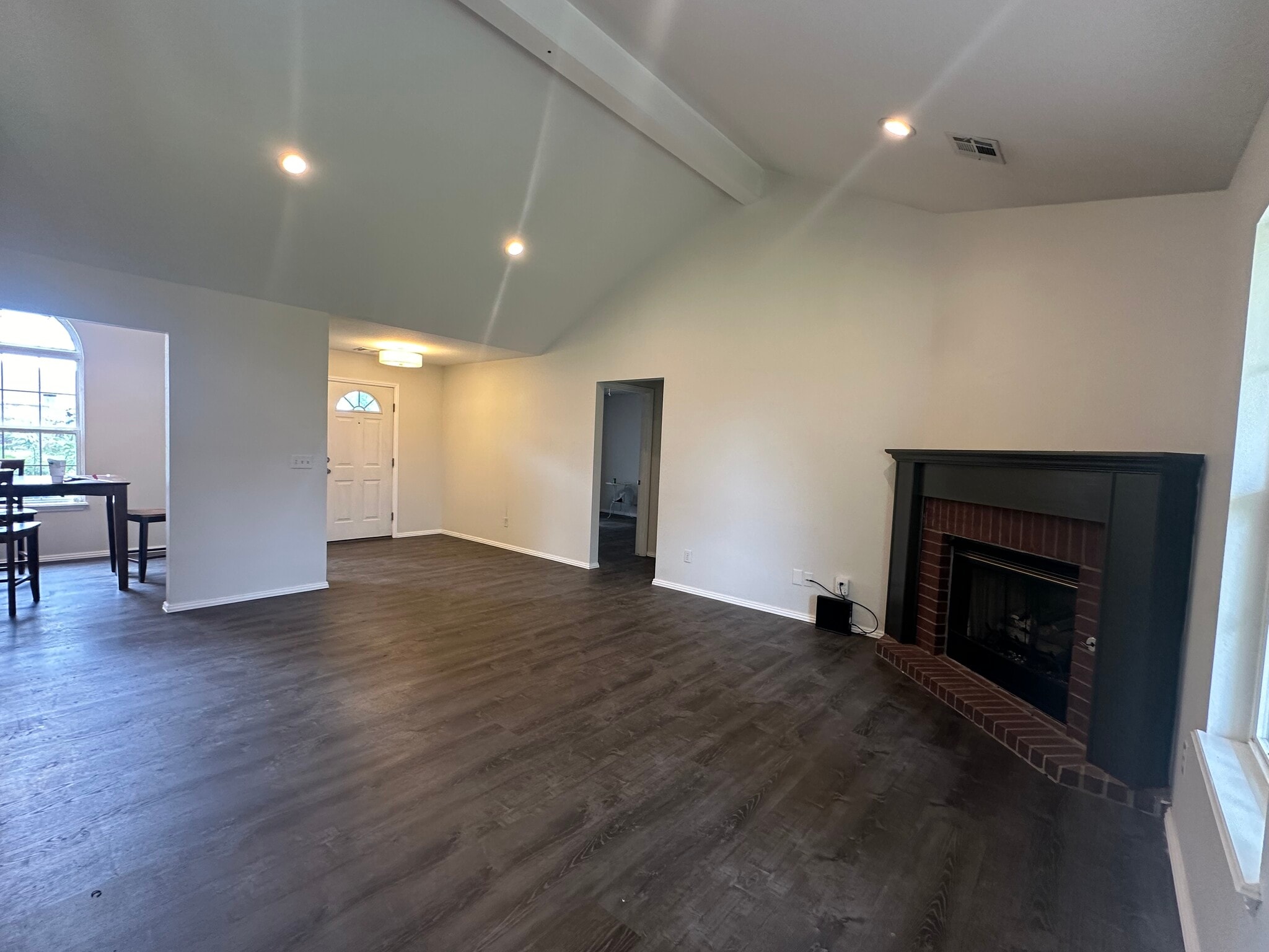 Building Photo - 312 Edgehill Ave