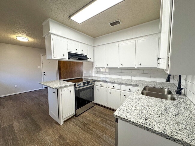 Building Photo - 3621 54th St