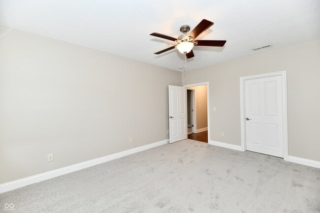 Building Photo - 8555 One W Dr