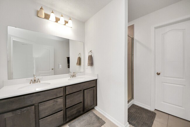 Building Photo - 23434 Stahl Creeks Ln