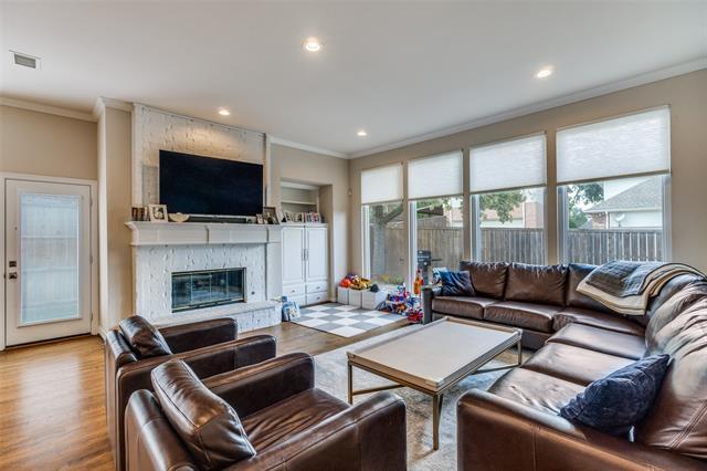 Building Photo - 4009 Stonehollow Way