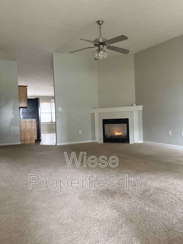 Building Photo - 1700 Tern Pl