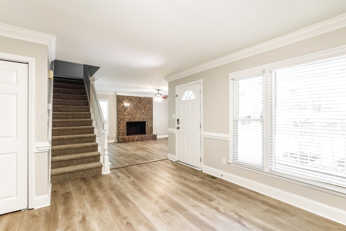Building Photo - 3520 Hickory Nut Ct