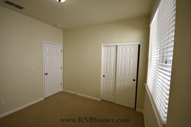 Building Photo - 1470 Alberton Cir