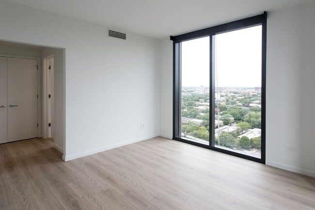 Floorplan - Solstice on the Park